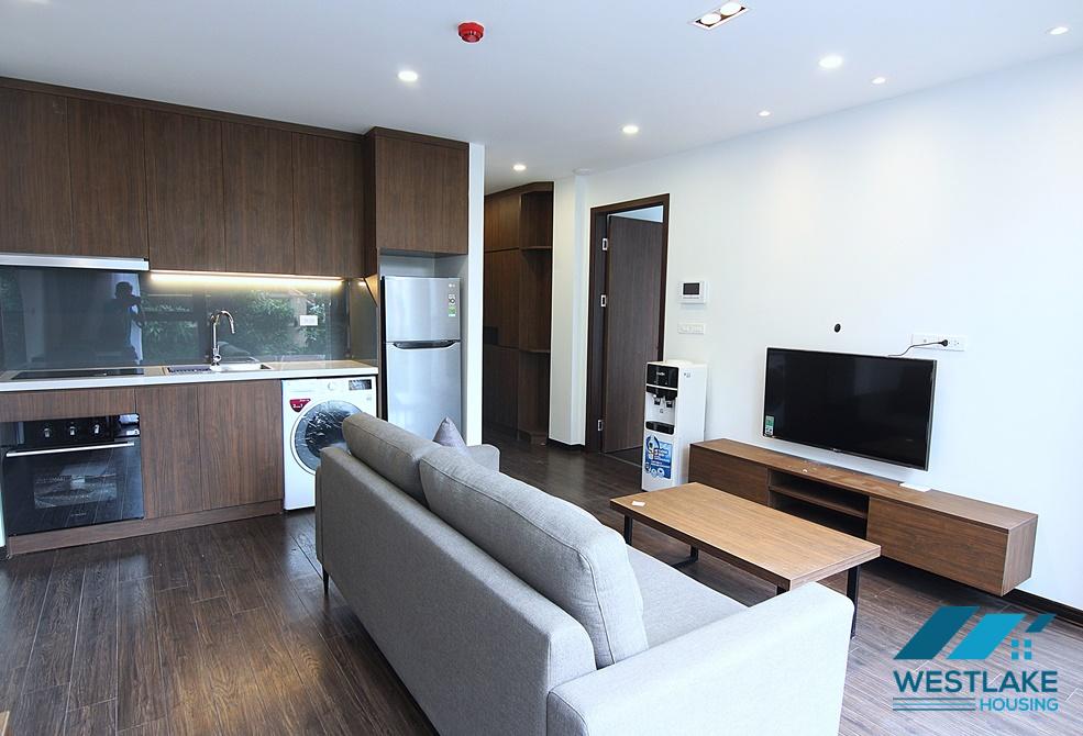 A beautiful and modern 1 bedroom apartment in To ngoc van