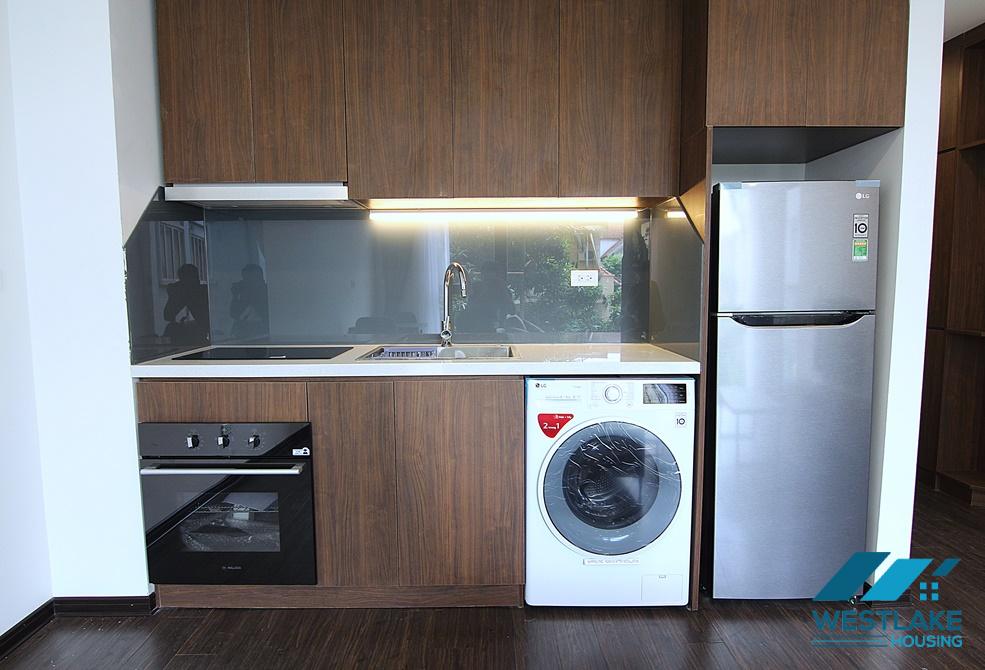 A beautiful and modern 1 bedroom apartment in To ngoc van