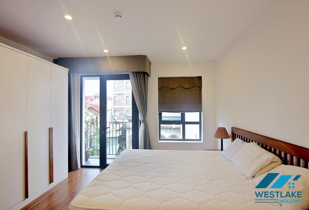 A beautiful shiny 2 bedroom apartment with sweet balcony for rent on Tay Ho