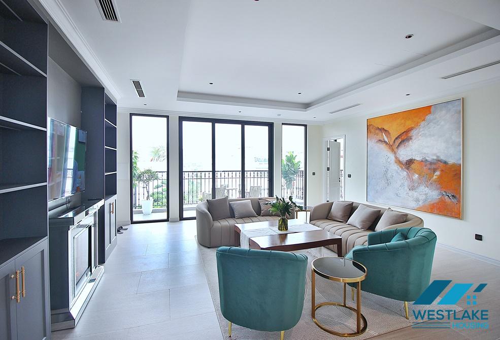 A luxury 4 bedroom apartment for lease in To ngoc van, Tay ho