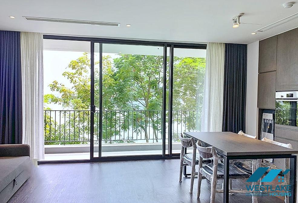 Lake view 02 bedrooms apartment in Nhat Chieu st, Tay Ho, Hanoi