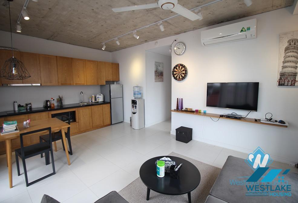 Nice and quiet apartment for rent in Ho Ba Mau Lake