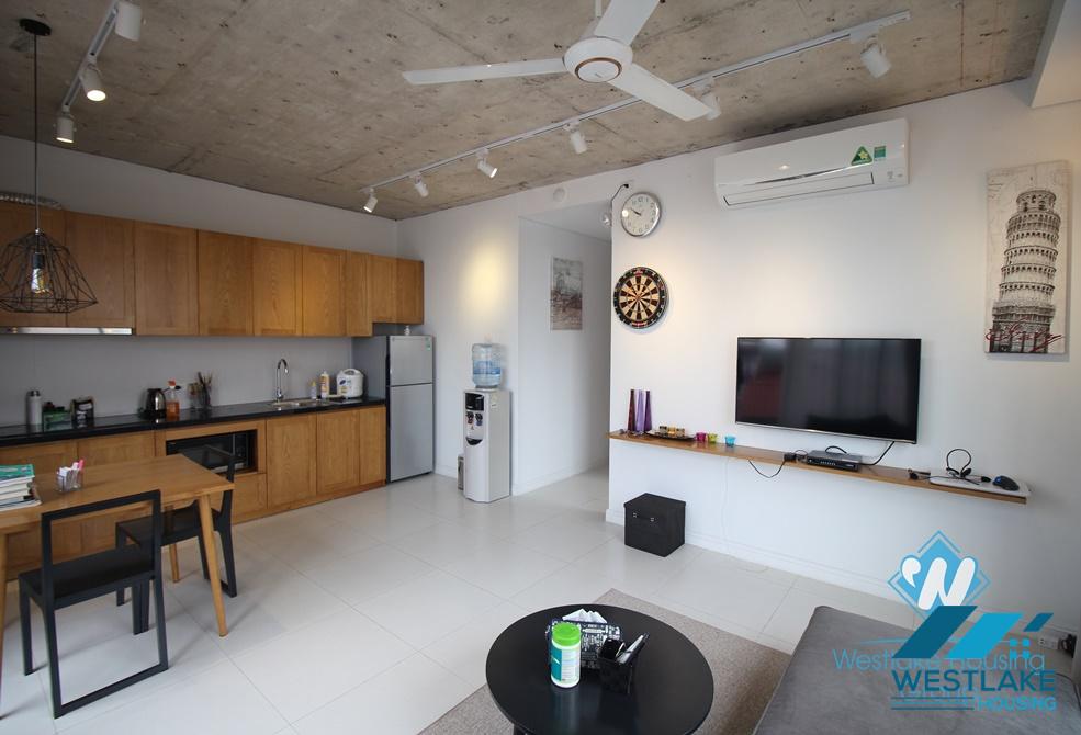 Nice and quiet apartment for rent in Ho Ba Mau Lake