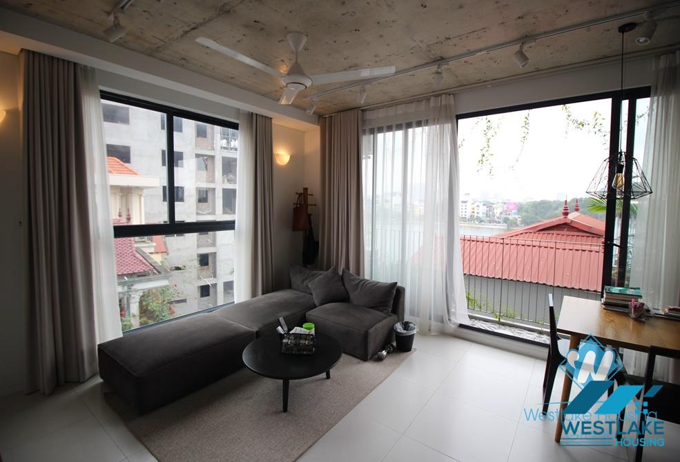 Nice and quiet apartment for rent in Ho Ba Mau Lake