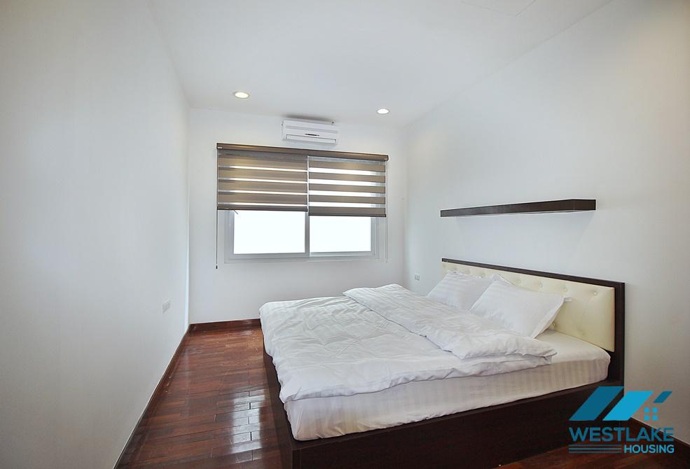 Beautiful lake view 2 bedroom apartment for rent in Tay ho