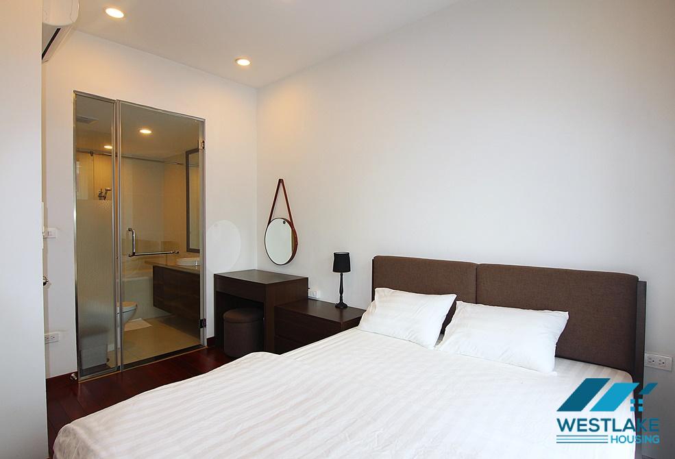 A nice and bright 2 bedroom apartment for lease in Tay ho