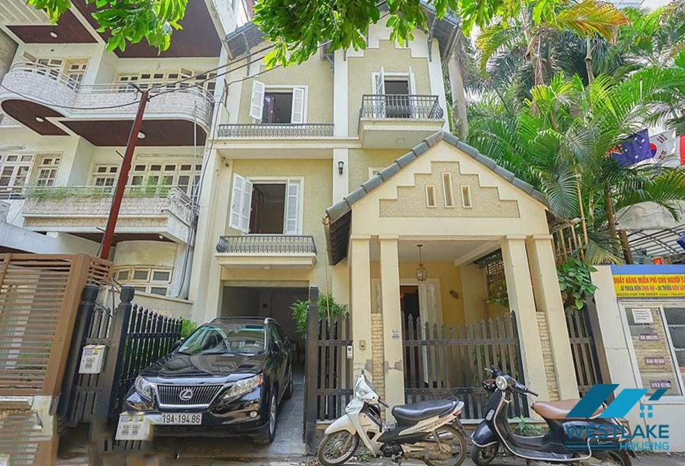 A cozy four-bedroom house with a lovely garden in Tay Ho district, HaNoi