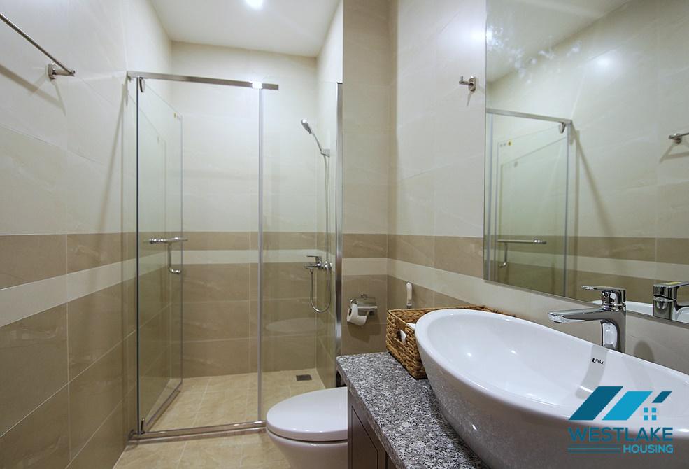 A brand new 2 bedroom apartment for rent in Nghi Tam, Tay Ho, Ha Noi