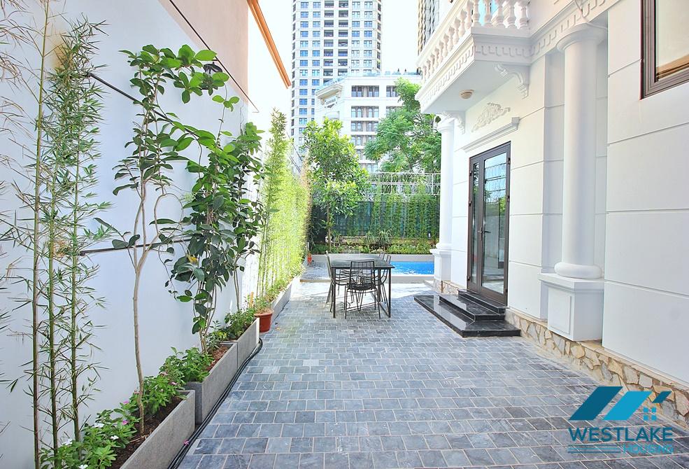 Bright 5 bedroom villa to rent with swimming pool in Tay Ho st.