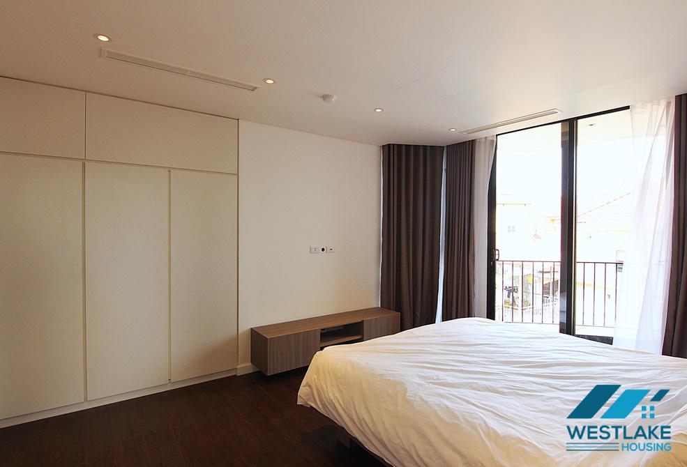 An amazing 2 bedroom apartment for rent in center of Tay ho