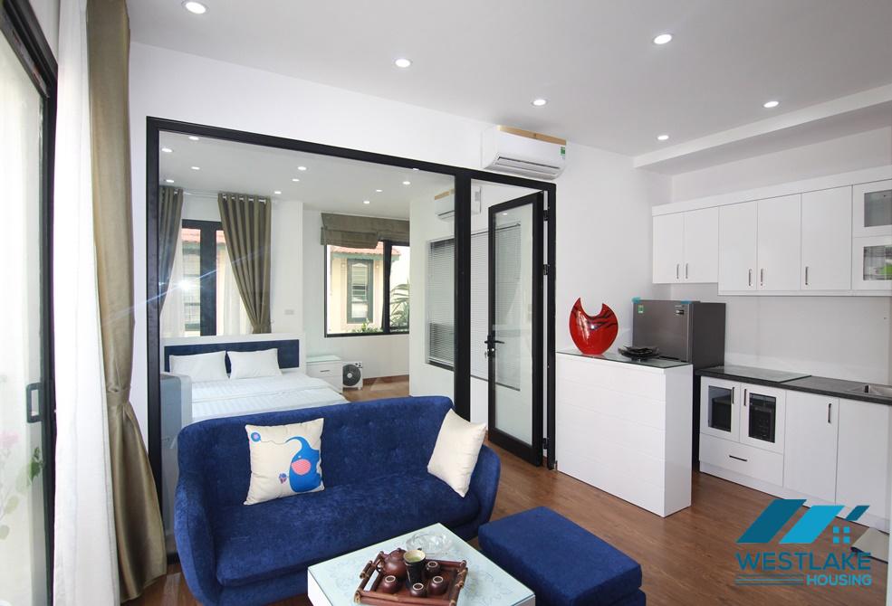 A brand new 1 bedroom apartment for rent in Xuan Dieu, Tay Ho