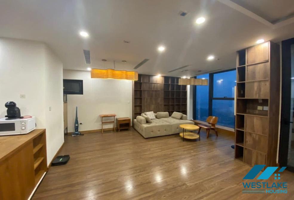 Căn hộ duplex sang trọng, hiện đại cho thuê tại Sunshine City, Tây Hồ