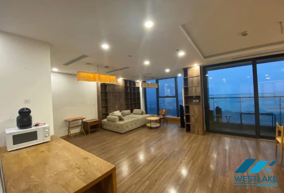 Căn hộ duplex sang trọng, hiện đại cho thuê tại Sunshine City, Tây Hồ