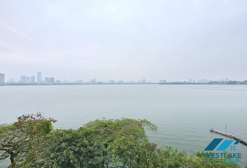 A newly 1 bedroom apartment with lake view in Yen phu village