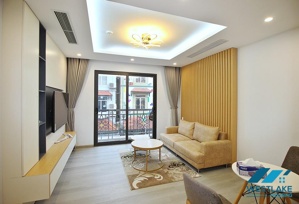 A nice 1 bedroom apartment for lease in To ngoc van