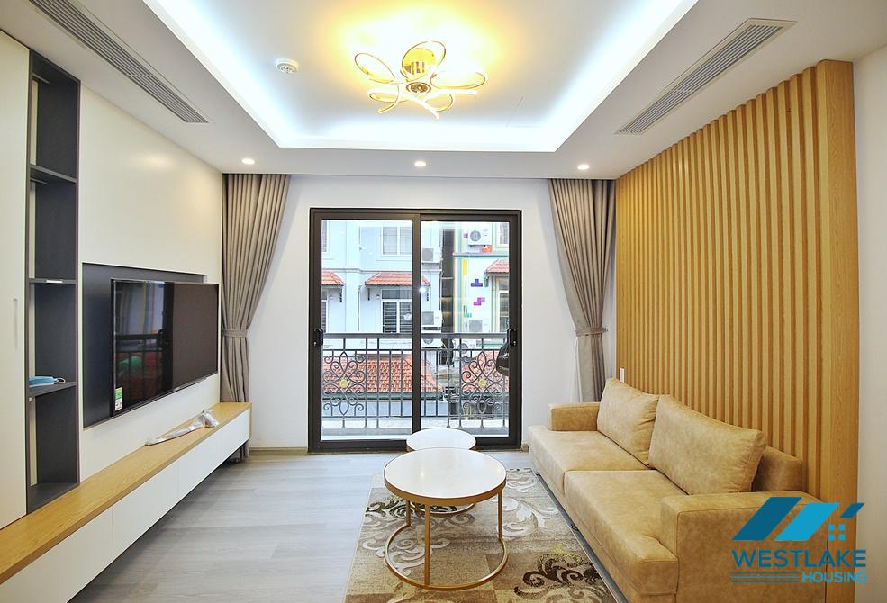 A nice 1 bedroom apartment for lease in To ngoc van