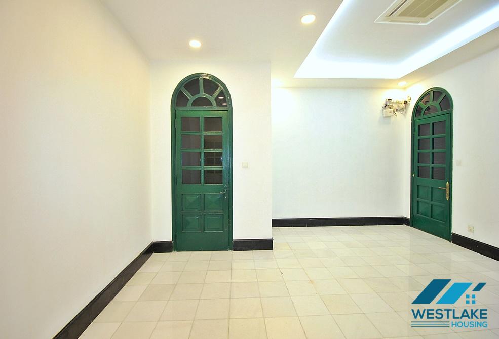 Spacious house with large courtyard for rent in Tay Ho area, Hanoi