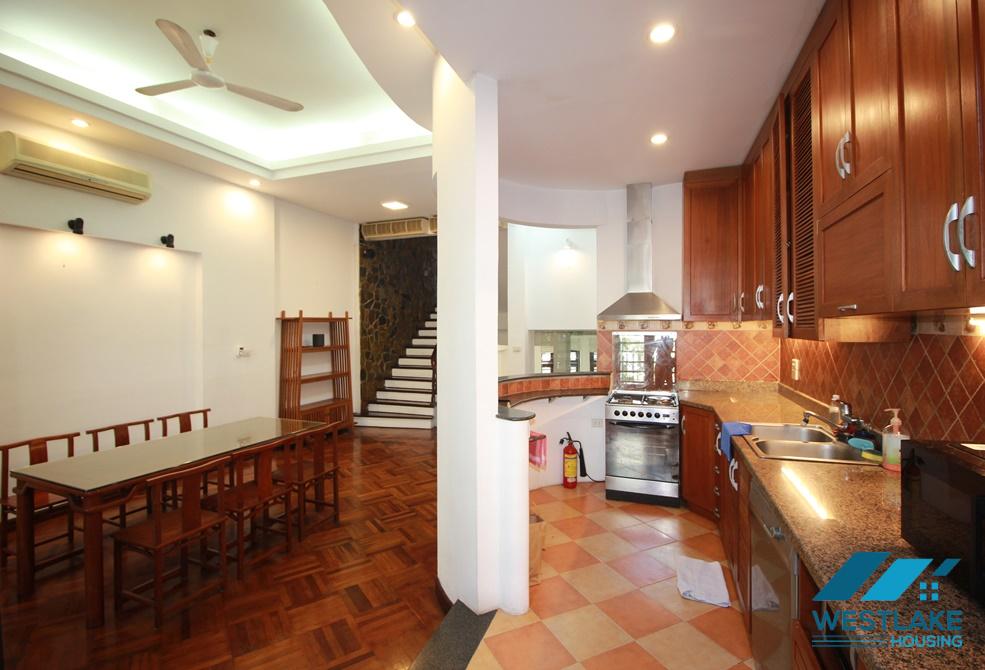  A beautiful house with swimming pool for lease in Tay Ho area, Ha Noi