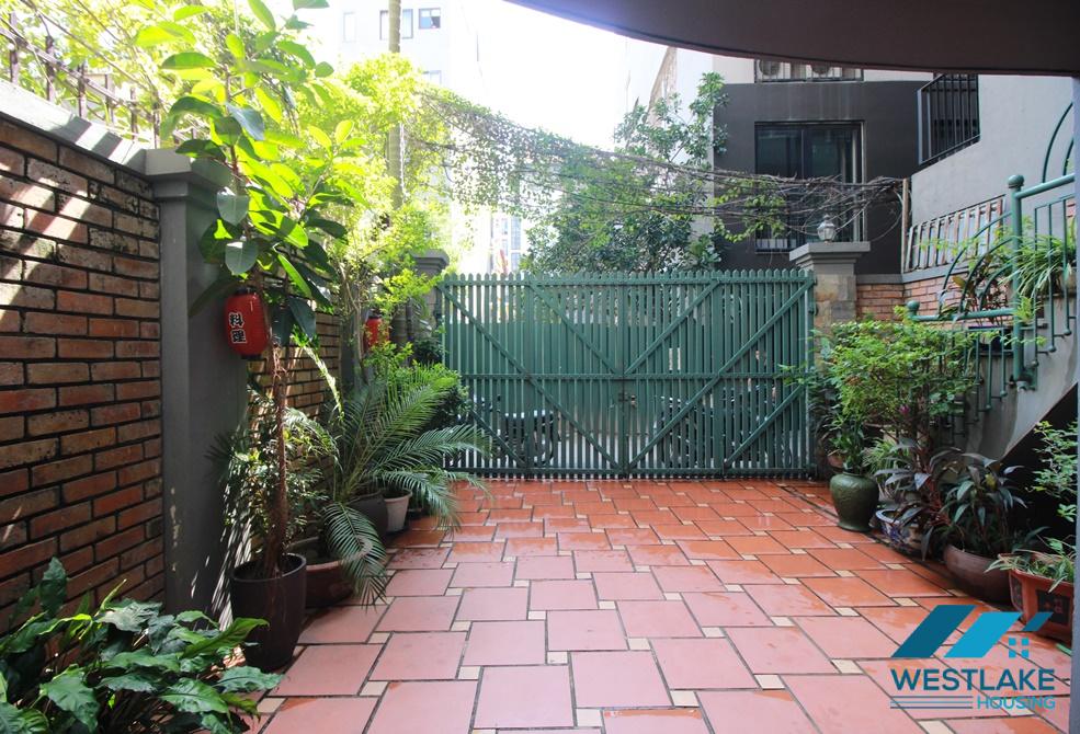  A beautiful house with swimming pool for lease in Tay Ho area, Ha Noi