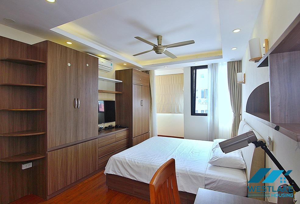 Affordable price, spacious 02-bedroom apartment in center of Tay Ho area, Hanoi for lease