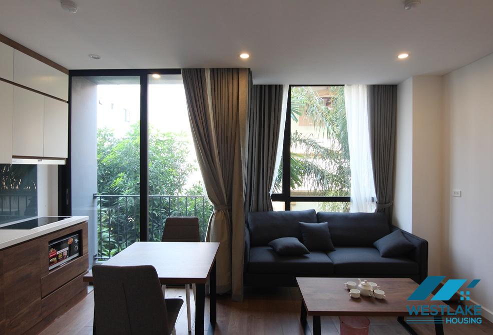 A well organized 1 bedroom apartment for rent in Tay ho str