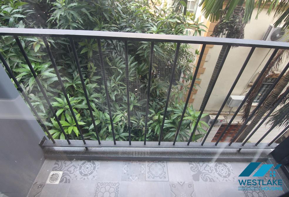 A well organized 1 bedroom apartment for rent in Tay ho str