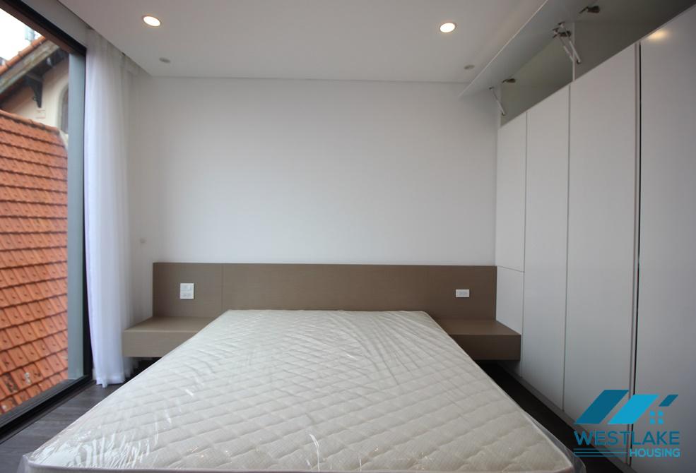 A superior 2 bedroom apartment for rent in Tay ho street