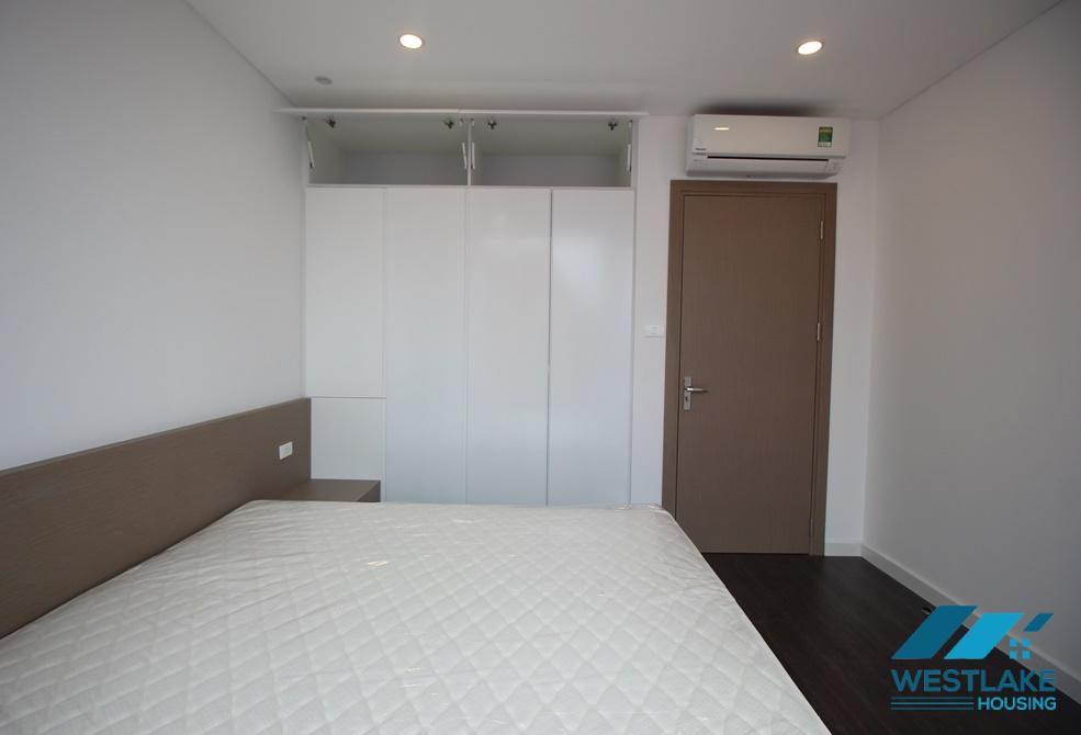 A superior 2 bedroom apartment for rent in Tay ho street