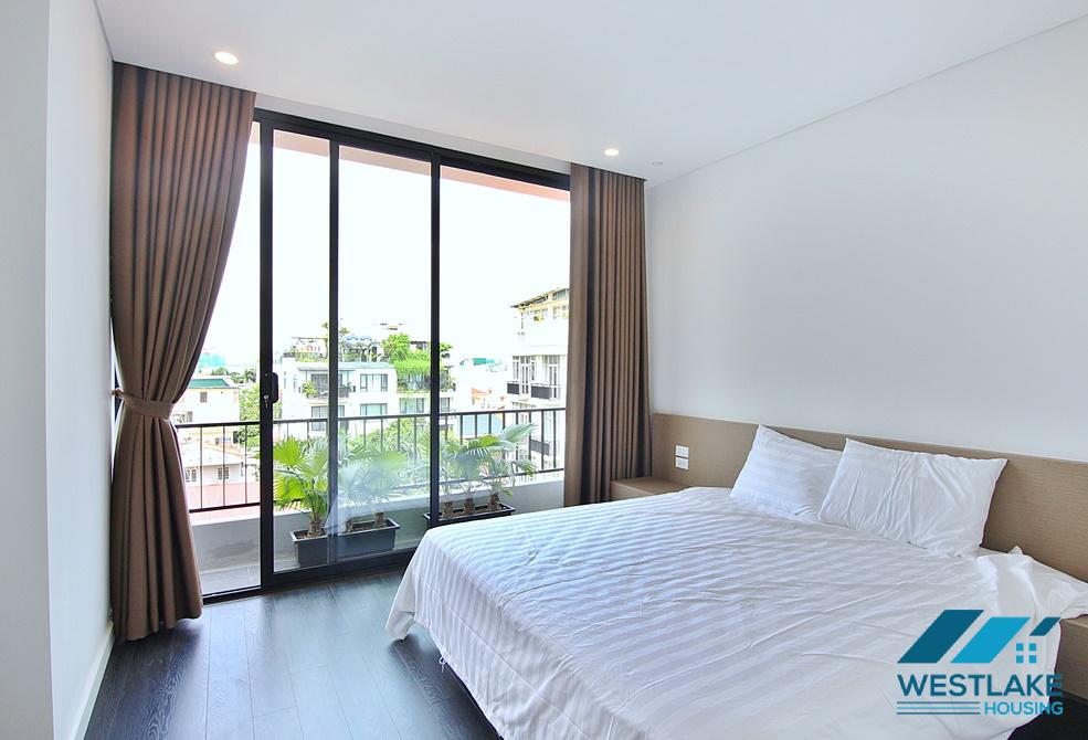 A gorgeous and modern 2 bedroom apartment for rent in Tay ho, Ha noi