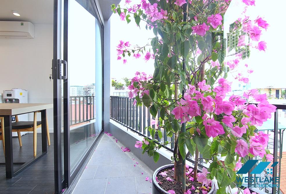 A gorgeous and modern 2 bedroom apartment for rent in Tay ho, Ha noi