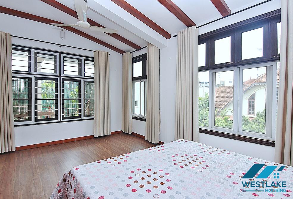 Beautiful house with 5 bedrooms for rent in the center of Westlake Tay Ho