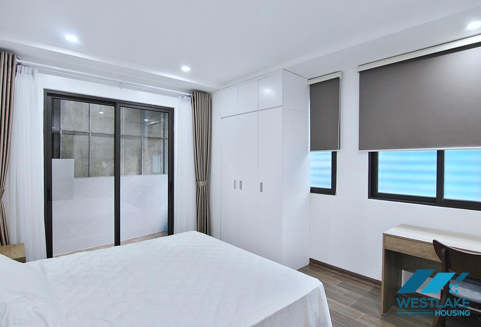 A nice modern 1 bedroom apartment for rent in Tay ho str