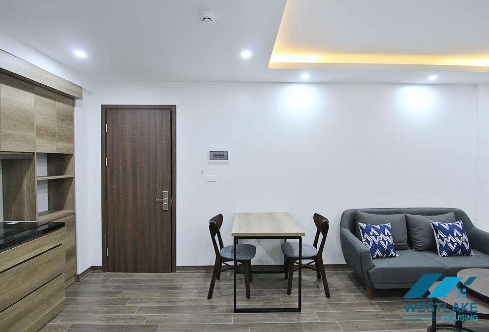 A nice modern 1 bedroom apartment for rent in Tay ho str