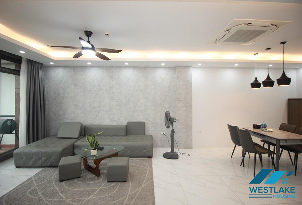  Gorgeous 2 bedrooms apartment for rent with lake view in Tay Ho, Hanoi