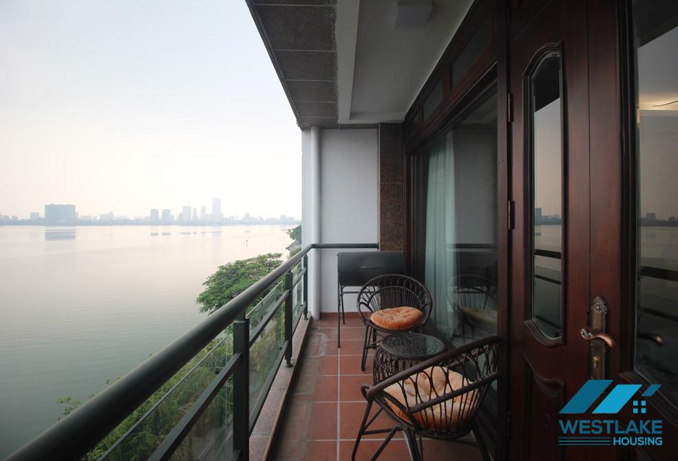 Gorgeous 2 bedrooms apartment for rent with lake view in Tay Ho, Hanoi