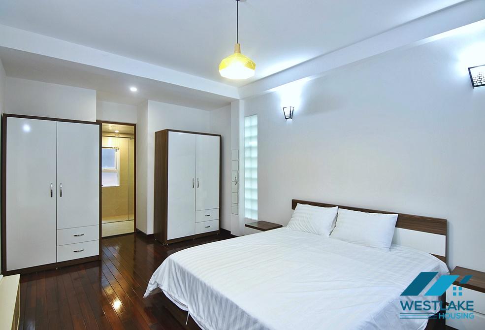 Bright 2 bedrooms apartment for rent in Tay Ho, Ha Noi