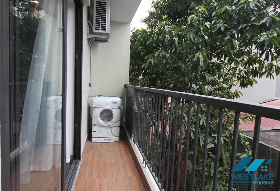 Bright and large studio for rent on Dang Thai Mai Street, Tay Ho District, Hanoi