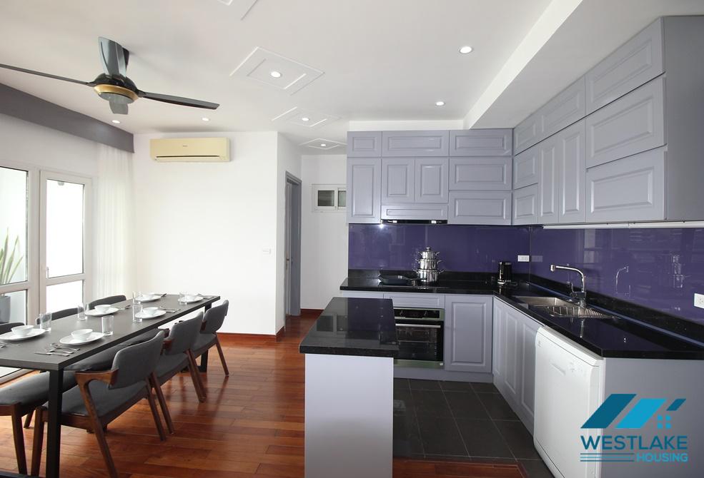 Amazing lake view 03 bedroom apartment for rent on Quang An Street, Tay Ho, Hanoi