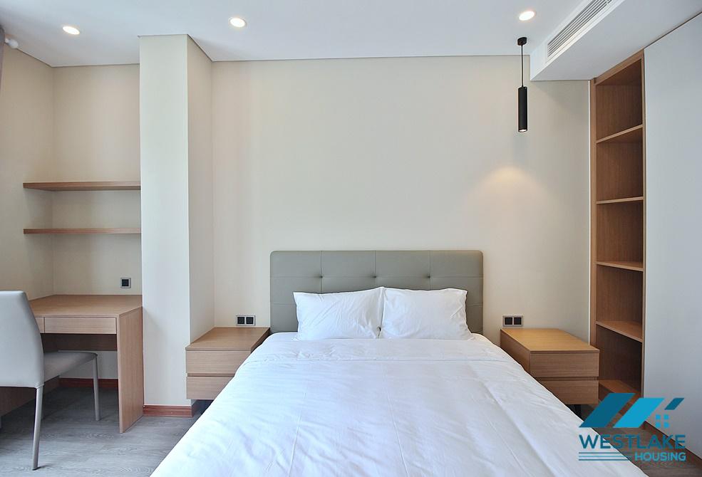 Morden and high floor 3 beds apartment for rent in Tay Ho area