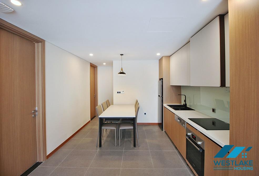 Morden and high floor 3 beds apartment for rent in Tay Ho area