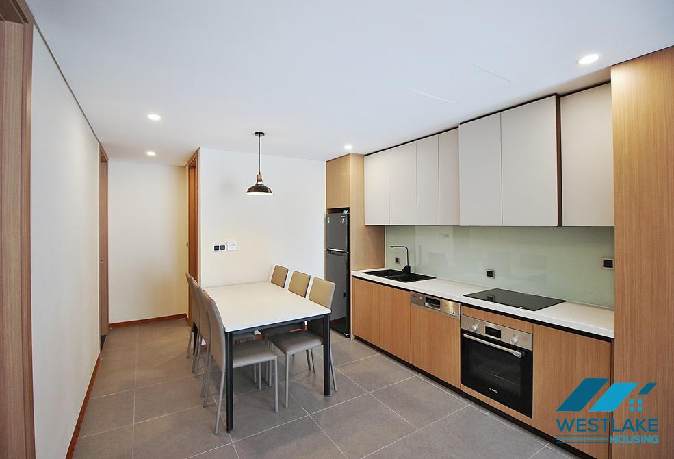 Morden and high floor 3 beds apartment for rent in Tay Ho area