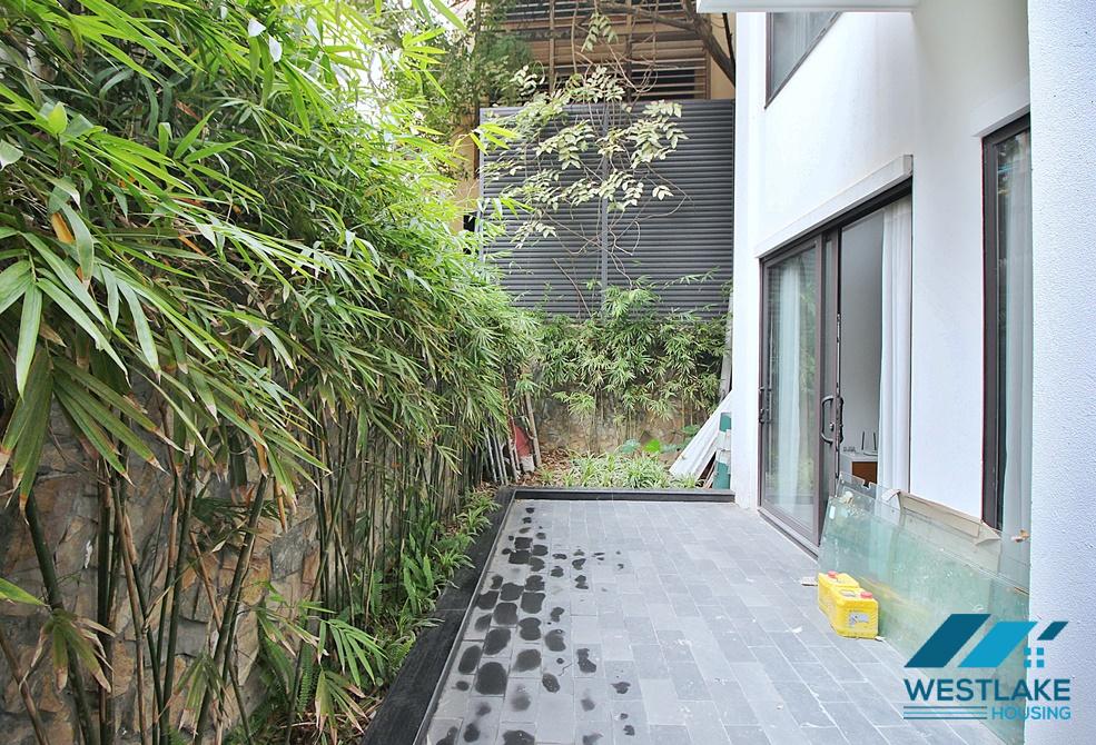 A bright 1 bedroom apartment with yard in Tay ho str