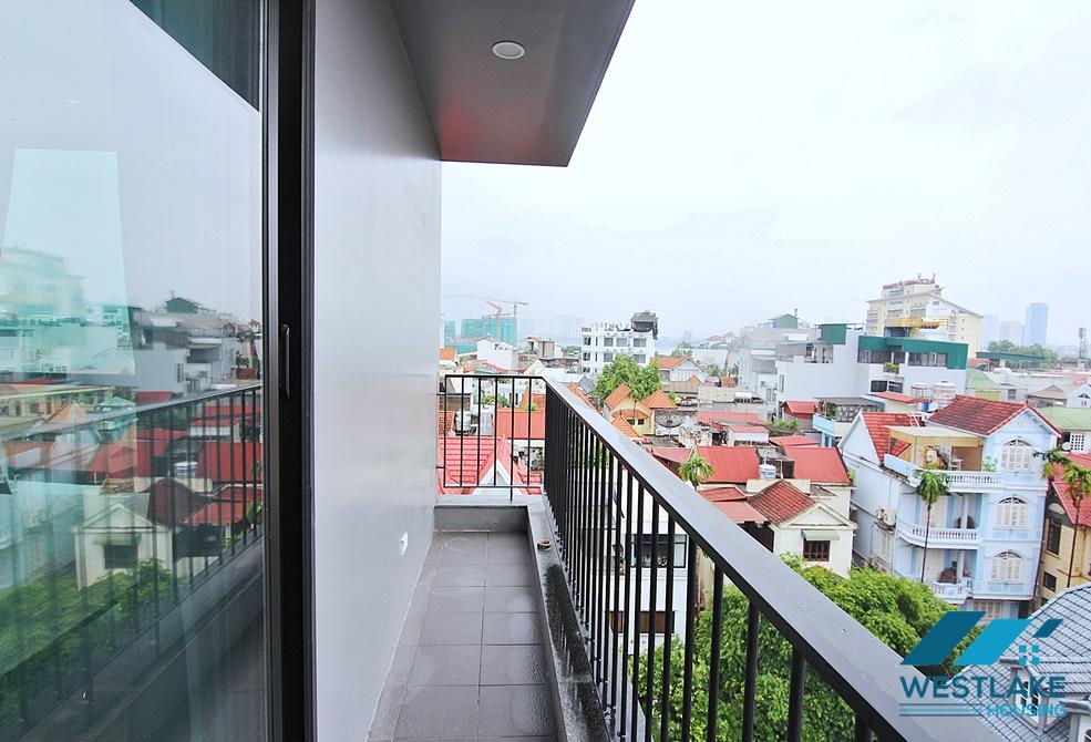 Brightly and modern 3 bedroom apartment for rent in To ngoc van, Tay ho, Ha noi