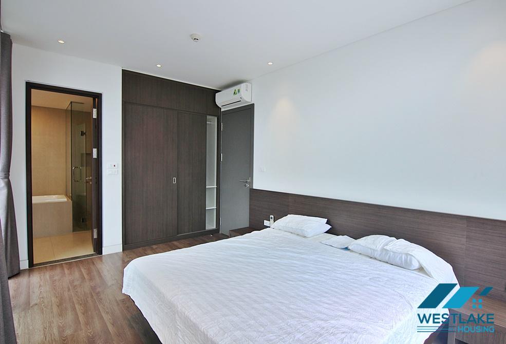 Brightly and modern 3 bedroom apartment for rent in To ngoc van, Tay ho, Ha noi