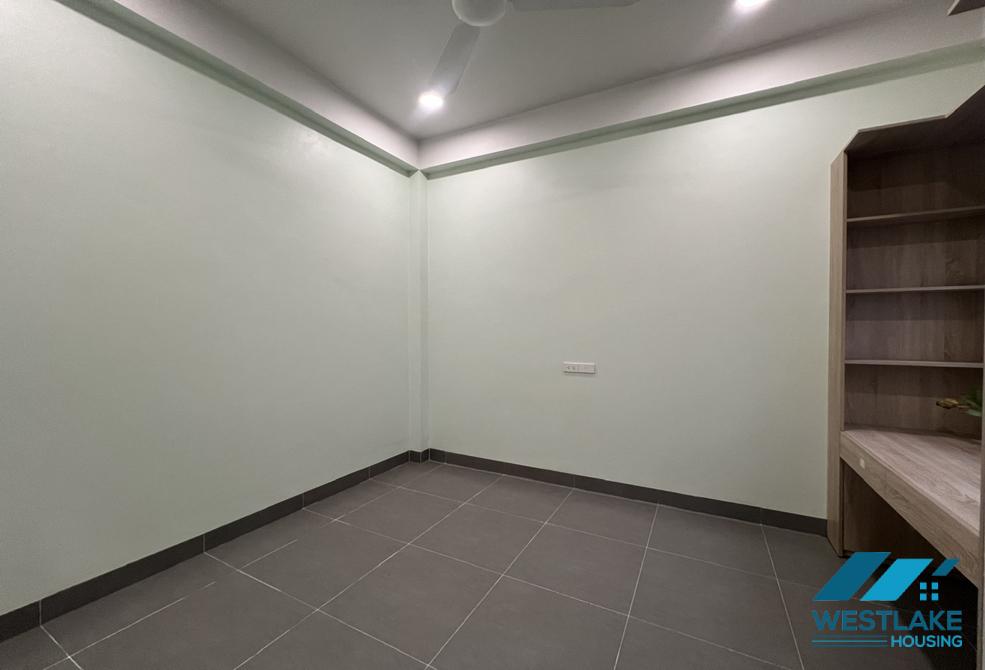 Brand new  duplex 3 bedroom apartment for rent in Ngoc Thuy st , Long Bien district.