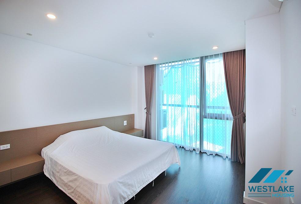 Modern and clean 02 bedroom apartment for rent on Tay Ho Street, Quang An, Hanoi