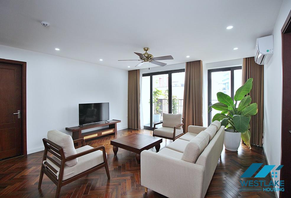 A spacious 4 bedroom apartment for rent in Tay ho street