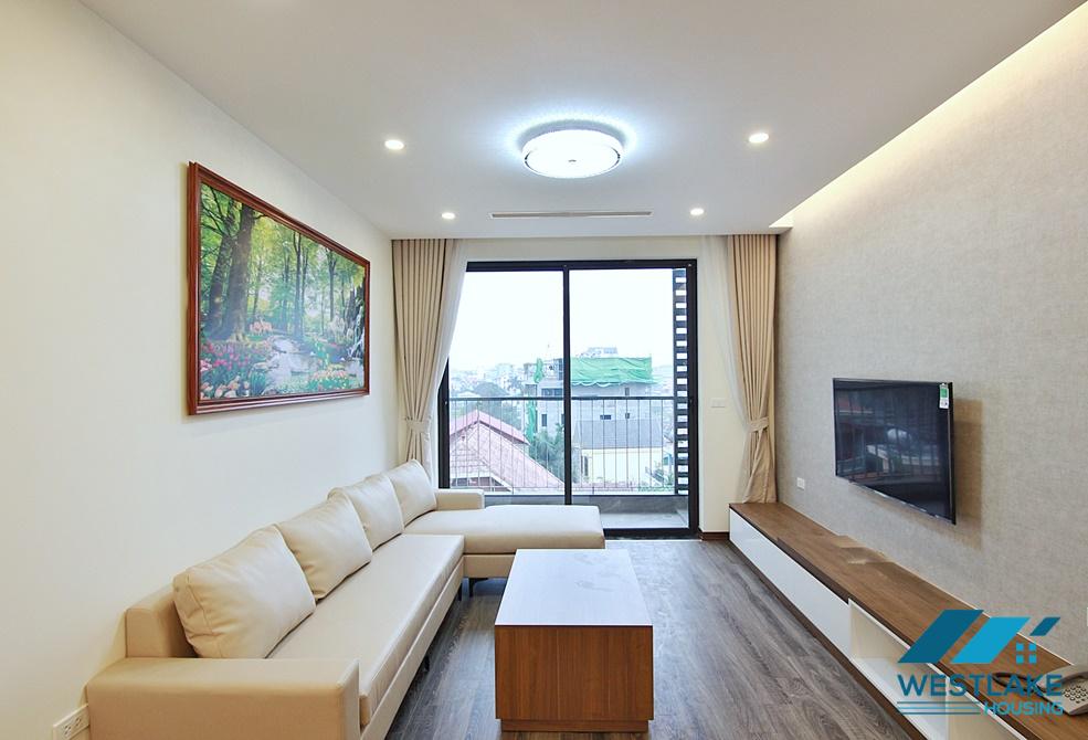 A nice and bright 2 bedroom apartment for lease in Tay ho street