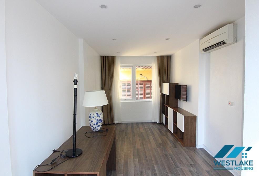 Small and quiet house for rent in Tay Ho area