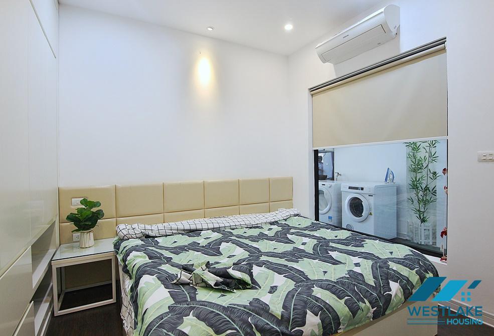 Cheap price, nice 02 bedroom apartment in Tay Ho area, Hanoi for lease